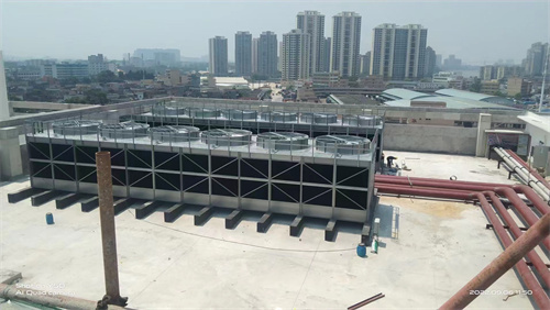 開式冷卻塔和閉式冷卻塔的區(qū)別不同？(閉式冷卻塔與開式冷卻塔使用推薦)